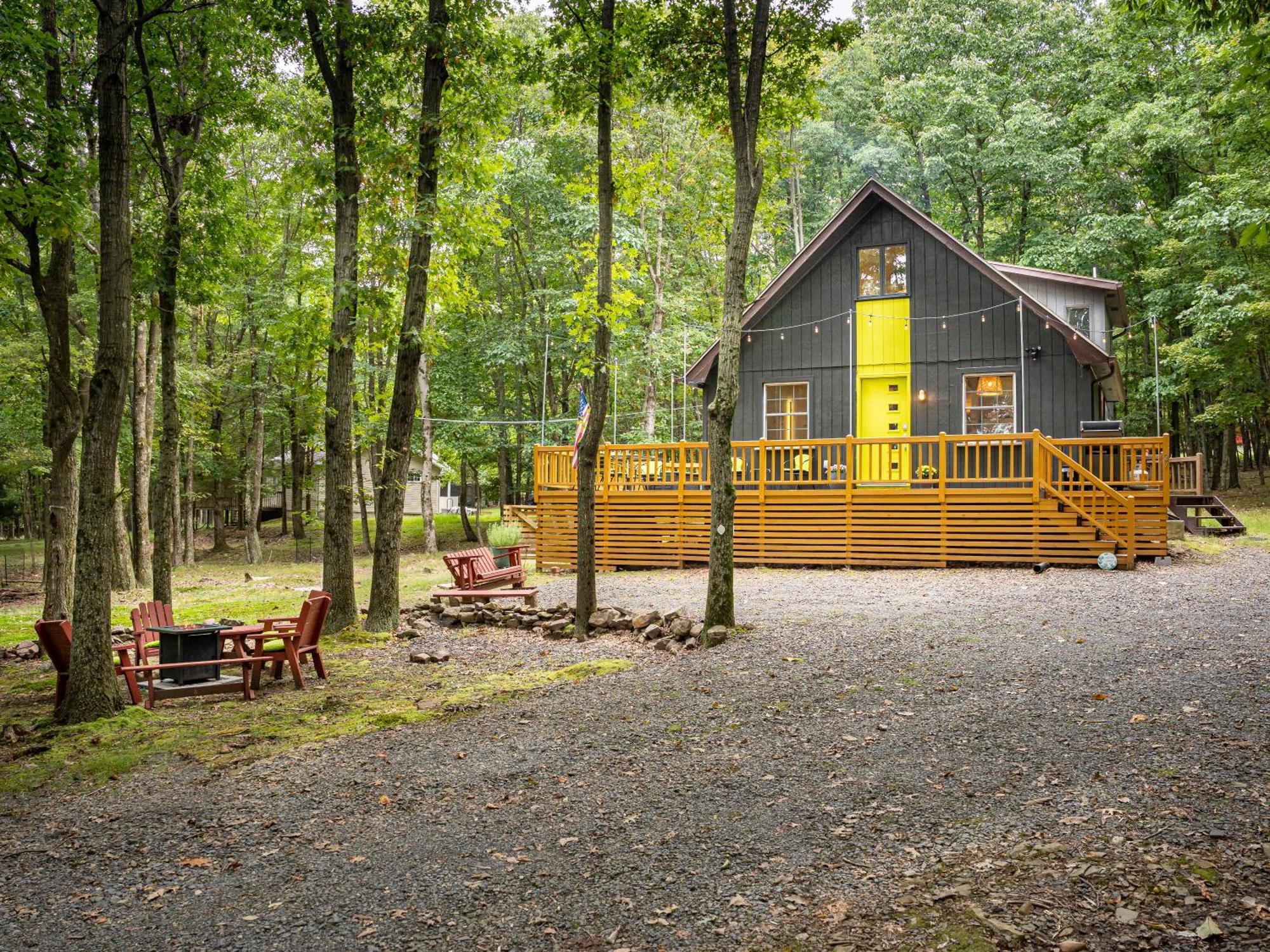That Gray House Romantic Getaway Holiday home